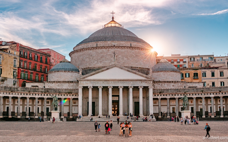 Piazza del Plebiscito is Naples' largest square. In the picture, you can see San Francesco di Paola on the square, along with its monumental colonnade. Many other sights of Naples are around this square, like the Royal Palace and Teatro di San Carlo, making it a great hub to check out during your day trip to the city.